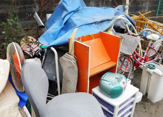 ゴミ屋敷　ゴミ　