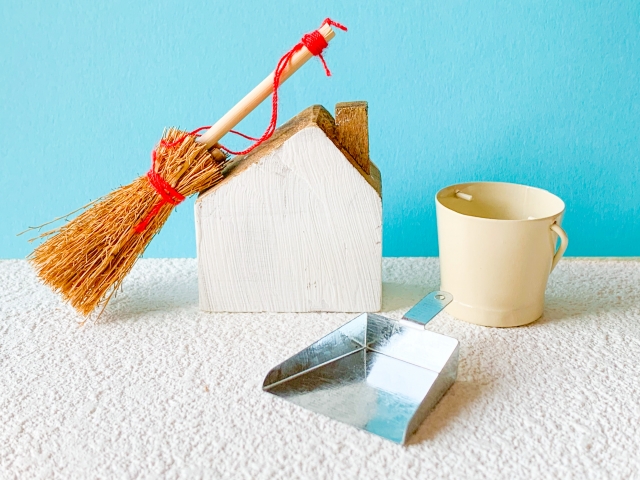 ゴミ　片付け　掃除