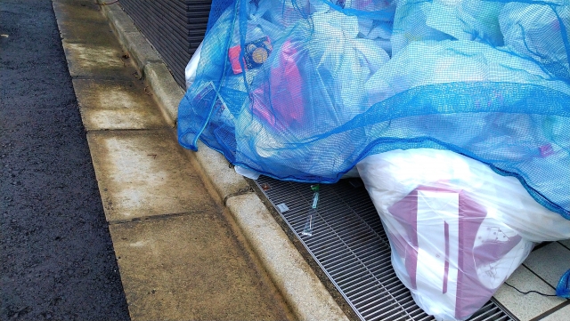 ゴミ　粗大ごみ　片付け