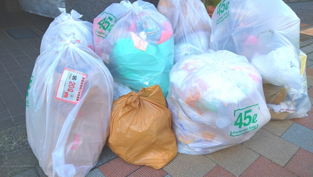 ゴミ　粗大ごみ